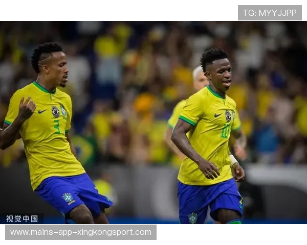 维尼修斯门前补射完成反超